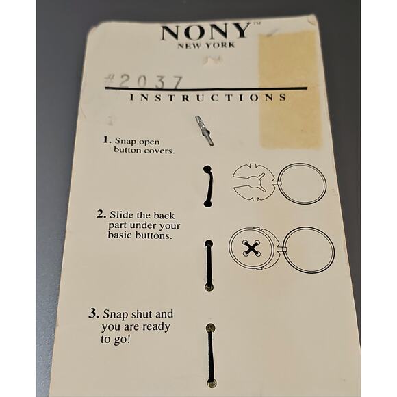 Vintage Button Covers Made in USA Nony New York Ornate Gold Tone Set of 5 - Picture 9 of 12